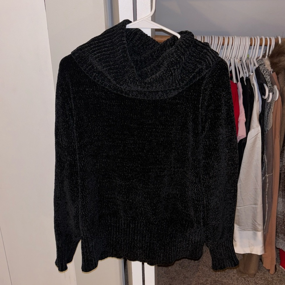 LOFT TURTLENECK SWEATER